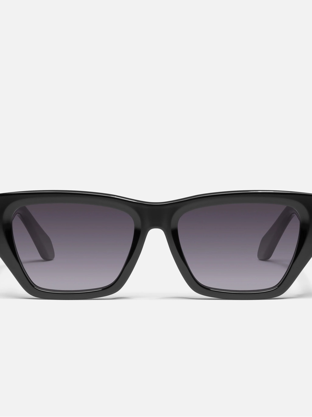 Quay Australia Black Sunglasses With Gradient Gray Lenses
